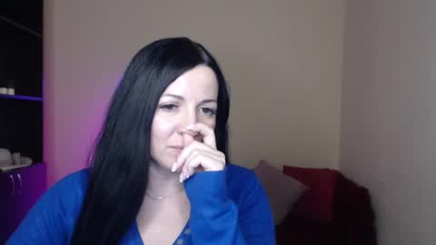 Alika online show from February 3, 2025, 3:49 pm