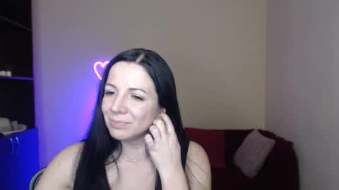 Alika online show from February 5, 2025, 3:52 pm
