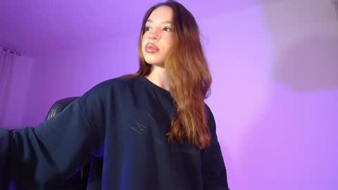 Snapshot of alina_lee01 chatting on April 21, 2026, 12:34 am NYX online show from April 21, 2026, 12:34 am
