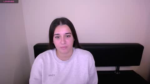 Alina online show from October 16, 2025, 8:48 am