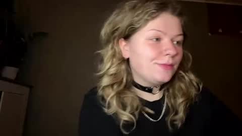 Alina online show from April 7, 2026, 8:20 pm