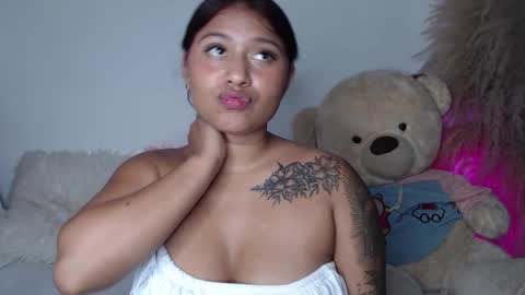 lili online show from January 8, 2025, 4:55 am