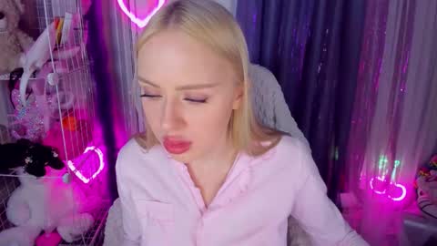 alinaocean online show from March 14, 2026, 7:41 pm
