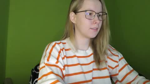 alinasei online show from March 2, 2026, 7:15 am