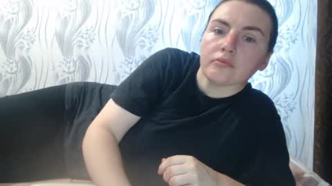 AlinaxJames online show from June 29, 2026, 7:58 am