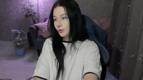 Aline Greeeen online show from October 15, 2025, 10:04 am