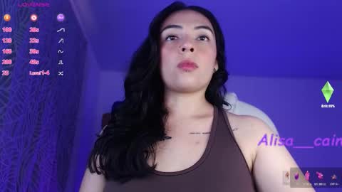 Alejandra online show from February 25, 2026, 6:50 pm