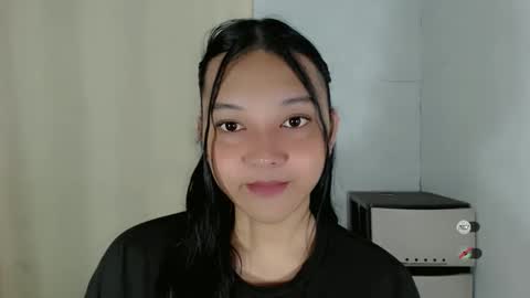 Shanti xhey online show from January 11, 2026, 8:36 pm