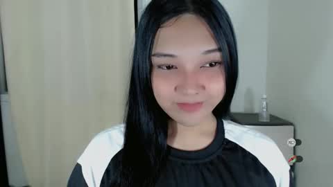 Shanti xhey online show from February 13, 2026, 2:35 pm