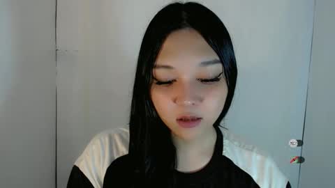 Snapshot of alisa_kiss_ chatting on April 15, 2026, 10:54 pm Shanti xhey online show from April 15, 2026, 10:54 pm