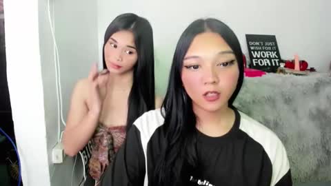Snapshot of alisa_kiss_ chatting on April 17, 2026, 6:22 pm Shanti xhey online show from April 17, 2026, 6:22 pm