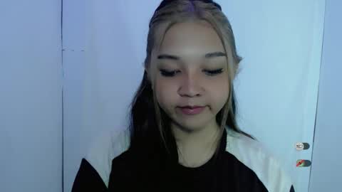 Snapshot of alisa_kiss_ chatting on April 30, 2026, 10:03 pm Shanti xhey online show from April 30, 2026, 10:03 pm