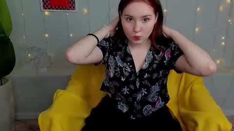 Snapshot of alisa_shybaby chatting on October 22, 2025, 8:14 am alisa_shybaby online show from October 22, 2025, 8:14 am