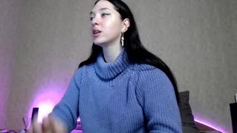 alisaadoll online show from October 20, 2025, 12:05 pm