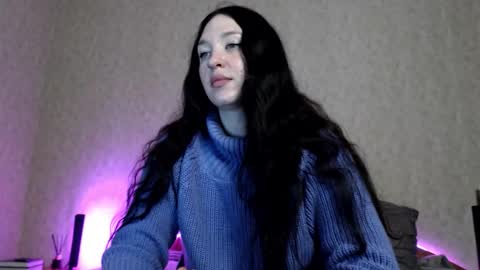 alisaadoll online show from October 22, 2025, 1:44 pm