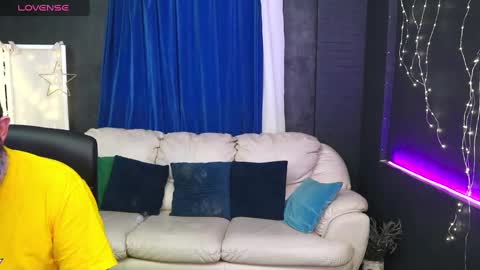 Snapshot of alisaaleks chatting on February 17, 2025, 4:59 pm Alisa Aleks online show from February 17, 2025, 4:59 pm