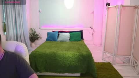 Alisa Aleks online show from June 12, 2026, 1:54 pm