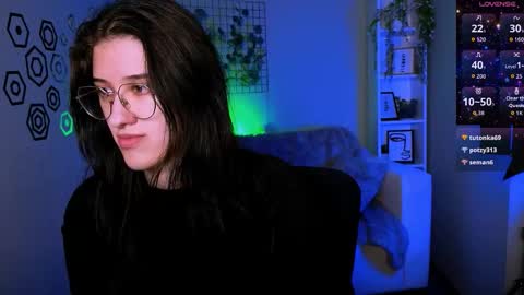 Alisa online show from October 19, 2025, 1:06 am