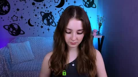 Alisa online show from May 13, 2026, 9:17 am
