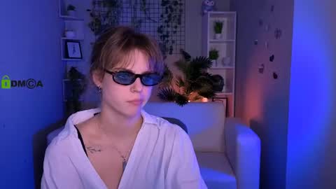 Snapshot of alisabliss chatting on July 1, 2026, 1:18 am Alisa online show from July 1, 2026, 1:18 am
