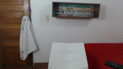 Snapshot of alise_coronado chatting on October 3, 2025, 11:40 am aliss online show from October 3, 2025, 11:40 am