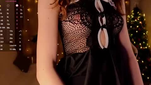 Alisa online show from December 20, 2024, 6:13 pm