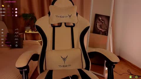 Alisa online show from January 26, 2025, 8:34 pm