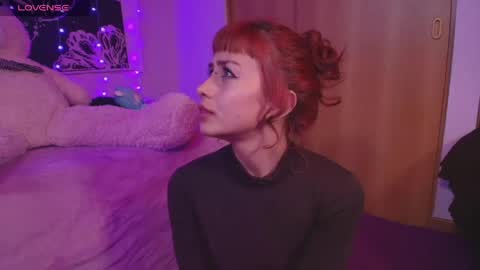 alisha17love online show from May 2, 2026, 12:21 pm