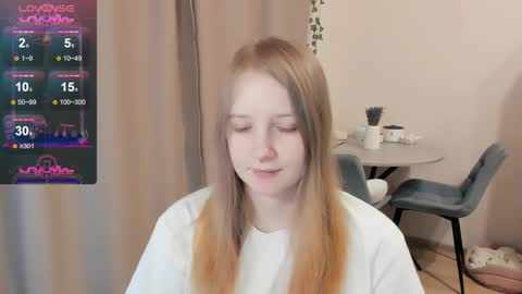 Snapshot of alisha_ley chatting on September 19, 2025, 4:40 pm Alya online show from September 19, 2025, 4:40 pm