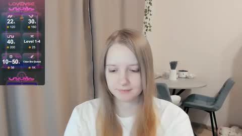 Snapshot of alisha_ley chatting on October 7, 2025, 10:18 pm Alya online show from October 7, 2025, 10:18 pm