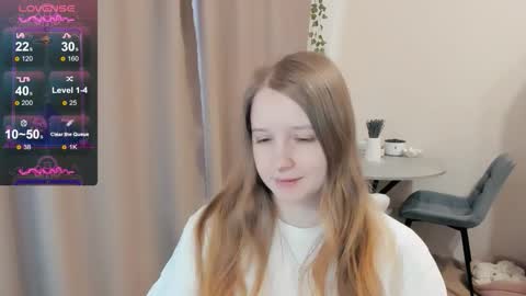 Snapshot of alisha_ley chatting on October 9, 2025, 12:03 pm Alya online show from October 9, 2025, 12:03 pm