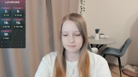 Snapshot of alisha_ley chatting on October 19, 2025, 4:18 pm Alya online show from October 19, 2025, 4:18 pm