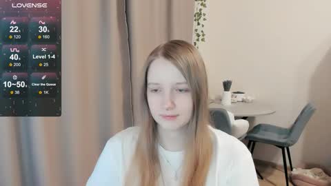 Alya online show from November 21, 2025, 7:01 pm