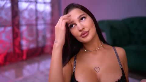 alisharossen online show from October 7, 2025, 5:59 am