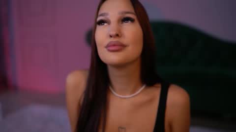 alisharossen online show from October 11, 2025, 5:39 am