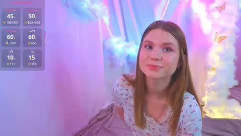 Snapshot of alisia_spinnet chatting on October 1, 2025, 5:19 pm Alisia online show from October 1, 2025, 5:19 pm