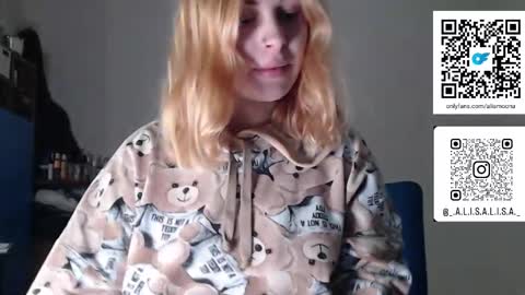 Alisa online show from December 22, 2025, 11:35 pm