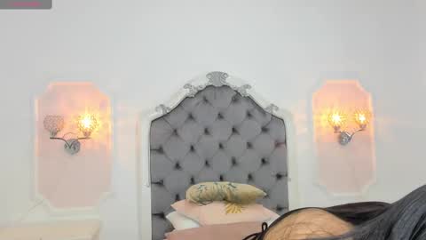 Snapshot of alison_carde05 chatting on September 19, 2025, 7:58 pm Alison online show from September 19, 2025, 7:58 pm