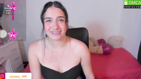 Snapshot of alison_es chatting on November 4, 2025, 8:35 am Alison cruz online show from November 4, 2025, 8:35 am