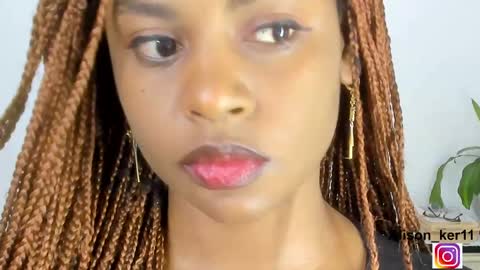 Snapshot of alison_ker chatting on September 15, 2025, 2:11 am Sofias house online show from September 15, 2025, 2:11 am