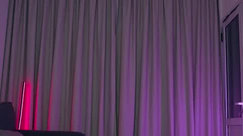 Alison  online show from October 3, 2025, 3:25 am