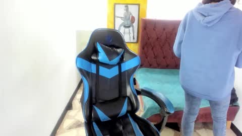 ALISON MOON online show from November 12, 2025, 11:43 am