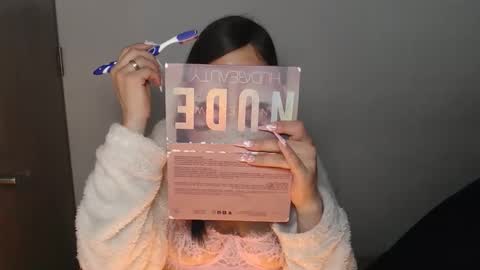 Snapshot of alison_squirts chatting on January 10, 2026, 7:04 pm alison_squirts online show from January 10, 2026, 7:04 pm