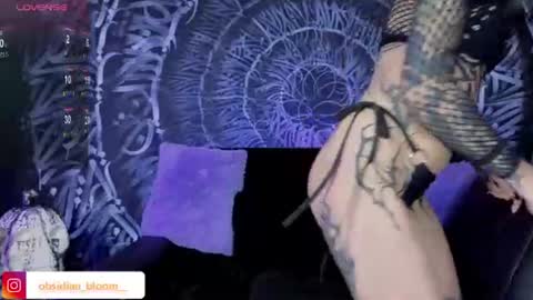 alison_wynter online show from June 25, 2026, 3:17 am