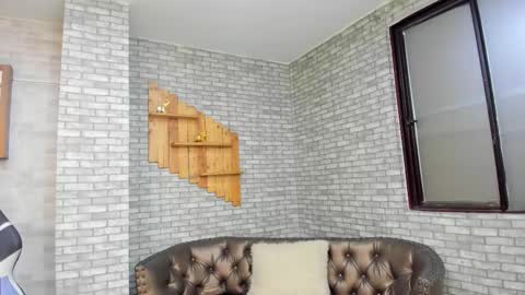 Snapshot of alisonn_doll chatting on November 5, 2025, 11:54 am alisonn_doll online show from November 5, 2025, 11:54 am