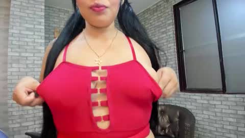 Snapshot of alisonn_doll chatting on November 13, 2025, 12:15 pm alisonn_doll online show from November 13, 2025, 12:15 pm