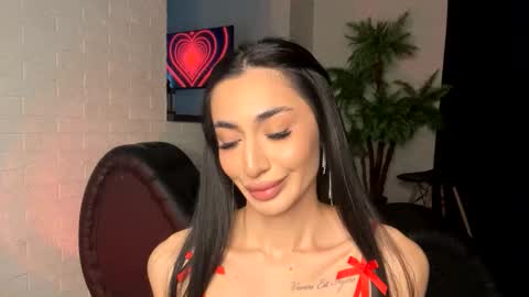 Alissa online show from November 3, 2025, 6:09 pm