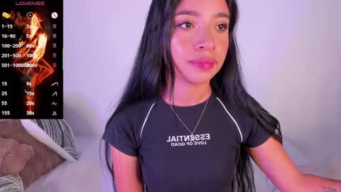 Snapshot of alissarose_1 chatting on April 30, 2026, 1:12 am alissarose_1 online show from April 30, 2026, 1:12 am