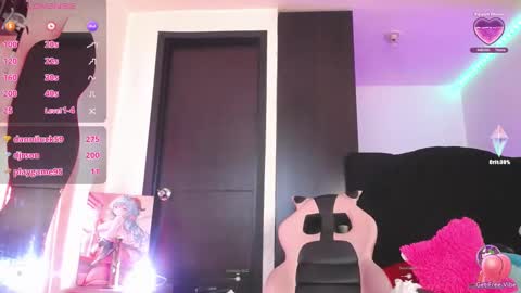 Snapshot of alisse_laurent chatting on January 22, 2025, 9:57 am alisse online show from January 22, 2025, 9:57 am