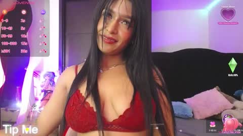 Snapshot of alisse_laurent chatting on February 9, 2025, 3:32 am alisse online show from February 9, 2025, 3:32 am